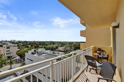 215 SW 42nd Ave #704, Miami, FL 33134 - Photo 8