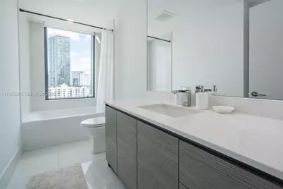 460 NE 28th St #1101, Miami, FL 33137 - Photo 14