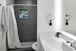 6353 NW 190th Terrace, Hialeah, FL 33015 - Photo 22