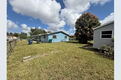 1960 NW 104th St #Rear, Miami, FL 33147 - Photo 6