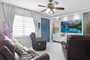 1461 E 7th Ct, Hialeah, FL 33010 - Photo 4