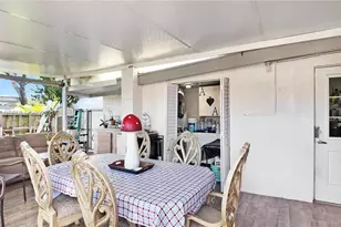 1461 E 7th Ct, Hialeah, FL 33010 - Photo 30