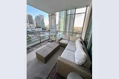 350 S Miami Ave #2110, Miami, FL 33130 - Photo 14