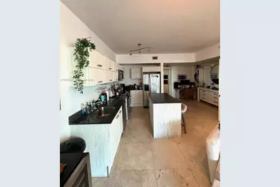 350 S Miami Ave #2110, Miami, FL 33130 - Photo 6