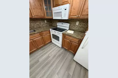 600 Three Islands Blvd #1014, Hallandale Beach, FL 33009 - Photo 10