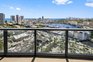 101 Diplomat Pkwy, Hallandale Beach, FL 33009 - Photo 24