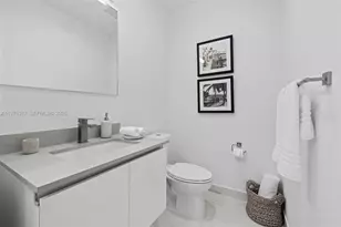 101 Diplomat Pkwy, Hallandale Beach, FL 33009 - Photo 32