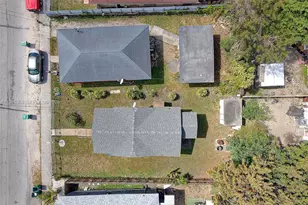 1733 NW 66th St, Miami, FL 33147 - Photo 14