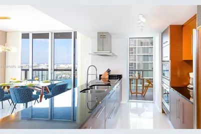485 Brickell Ave #4702, Miami, FL 33131 - Photo 8