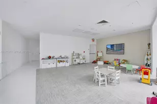 601 NE 36th St, Miami, FL 33137 - Photo 20