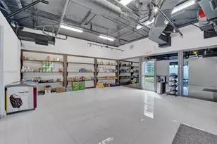 601 NE 36th St, Miami, FL 33137 - Photo 28