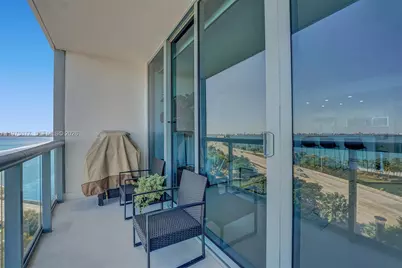 601 NE 36th St #811, Miami, FL 33137 - Photo 12