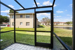 879 Twin Lakes Dr, Coral Springs, FL 33071 - Photo 20