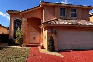 9414 SW 164th Ct, Miami, FL 33196 - Photo 2