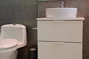 846 Michigan Ave, Miami Beach, FL 33139 - Photo 16