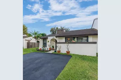 12736 SW 68th Lane, Miami, FL 33183 - Photo 2