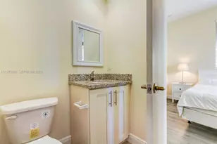 1578 NE 110th St, Miami, FL 33161 - Photo 16