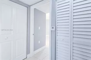 6045 NW 186th St, Hialeah, FL 33015 - Photo 14