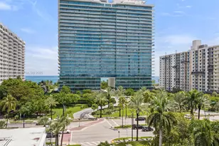 10203 Collins Ave, Bal Harbour, FL 33154 - Photo 30