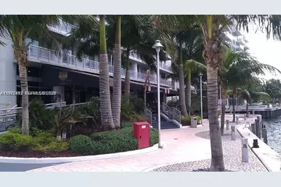 690 SW 1st Ct #1121, Miami, FL 33130 - Photo 22