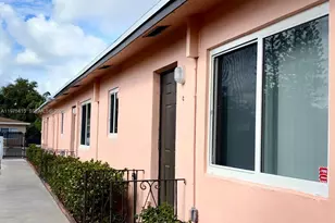 612 NW 10th Terrace, Fort Lauderdale, FL 33311 - Photo 2