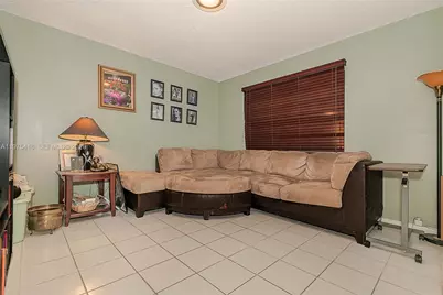 2518 NE 206th Ter, Miami, FL 33180 - Photo 30