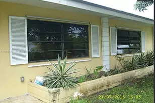 16501 SW 102nd Ct, Miami, FL 33157 - Photo 2