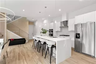 4301 NW 81st Ct, Doral, FL 33166 - Photo 14