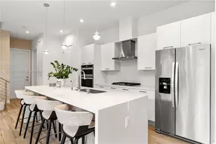 4301 NW 81st Ct, Doral, FL 33166 - Photo 16