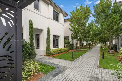 4301 NW 81st Ct #1, Doral, FL 33166 - Photo 48