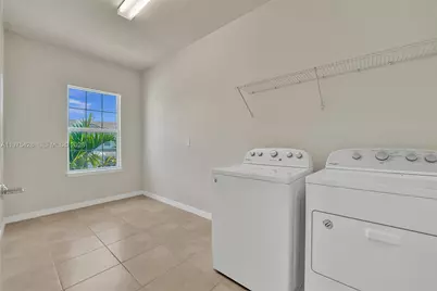 4764 Eucalyptus Dr, Hollywood, FL 33021 - Photo 50