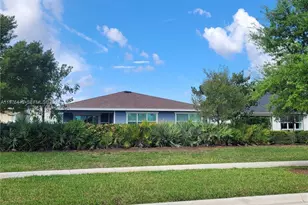 1200 Sterling Pine Pl, Loxahatchee, FL 33470 - Photo 2