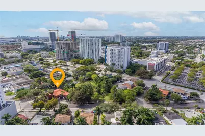 1333 NW 15th St #8, Miami, FL 33125 - Photo 6