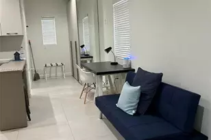 245 NE 33rd St, Miami, FL 33137 - Photo 2