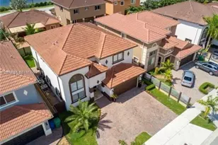 16588 SW 44th St, Kendall, FL 33185 - Photo 2