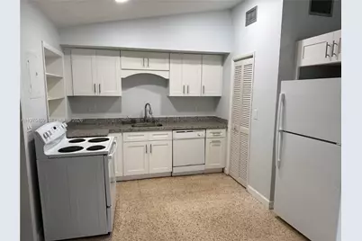 1835 NE 153rd St #0, North Miami Beach, FL 33162 - Photo 2