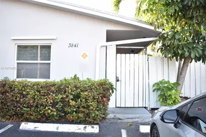 3841 NE 3rd Ave #2, Oakland Park, FL 33334 - Photo 14