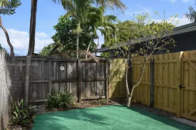 3841 NE 3rd Ave #2, Oakland Park, FL 33334 - Photo 12