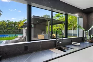 6445 SW 129th Terrace, Pinecrest, FL 33156 - Photo 10