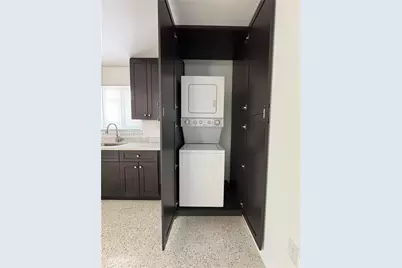 626 W 17th St #626, Hialeah, FL 33010 - Photo 6