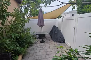 17135 SW 96th St, Miami, FL 33196 - Photo 14