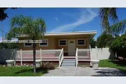 109 SW 1st Ave, Hallandale Beach, FL 33009 - Photo 4