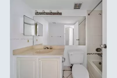 7601 E Treasure Dr #1917, North Bay Village, FL 33141 - Photo 18