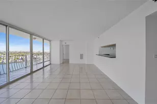 7601 E Treasure Dr, North Bay Village, FL 33141 - Photo 8