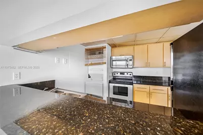 7601 E Treasure Dr #1917, North Bay Village, FL 33141 - Photo 12