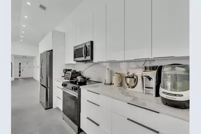 4962 SW 32nd Way, Hollywood, FL 33312 - Photo 20