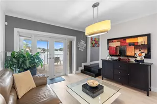 7282 Jacaranda Ln, Miami Lakes, FL 33014 - Photo 22