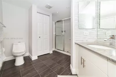 17100 N Bay Rd #1802, Sunny Isles Beach, FL 33160 - Photo 24