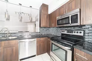 17100 N Bay Rd, Sunny Isles Beach, FL 33160 - Photo 4