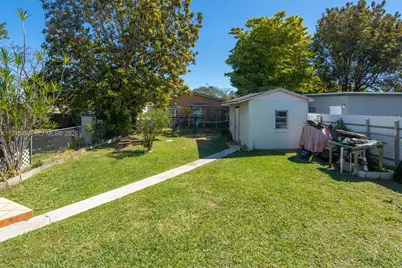 3055 NW 23rd Ave, Miami, FL 33142 - Photo 26